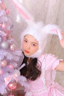 美女露b